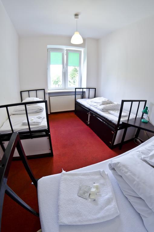 Wilson Hostel Warszawa Warsawa Ruang foto