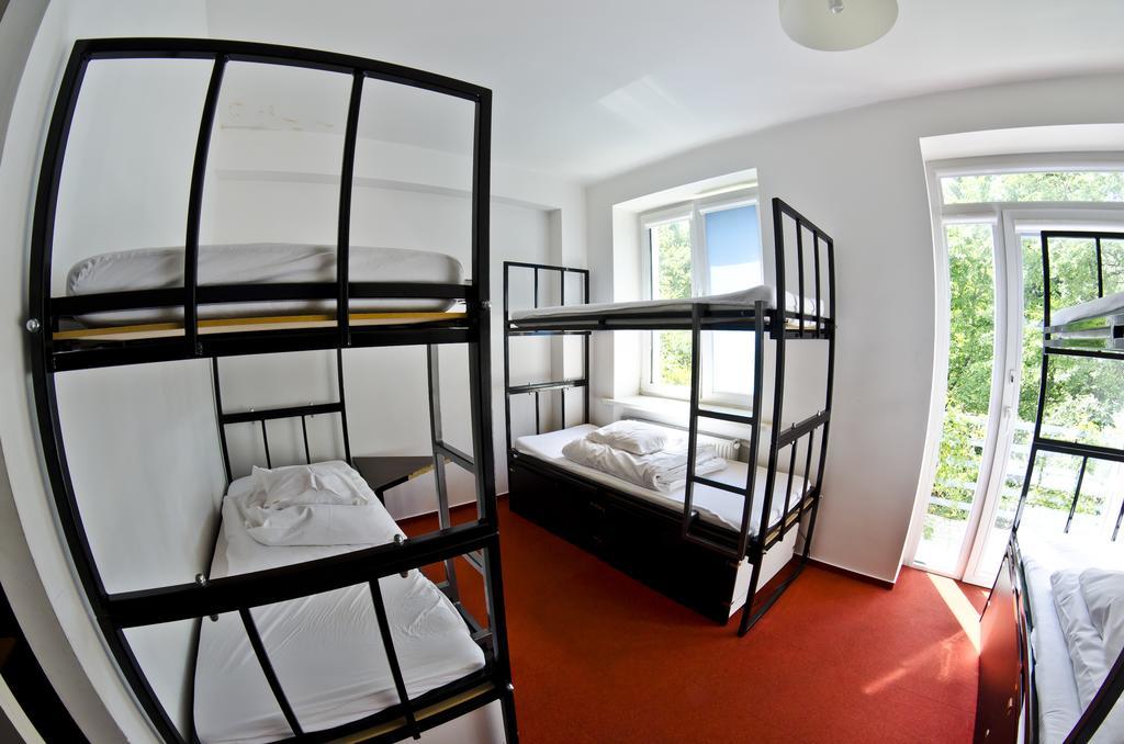 Wilson Hostel Warszawa Warsawa Ruang foto