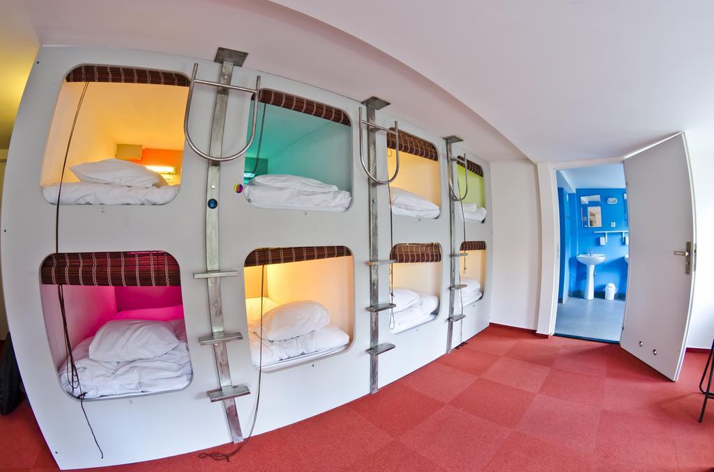 Wilson Hostel Warszawa Warsawa Ruang foto