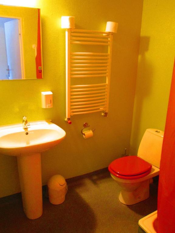 Wilson Hostel Warszawa Warsawa Ruang foto